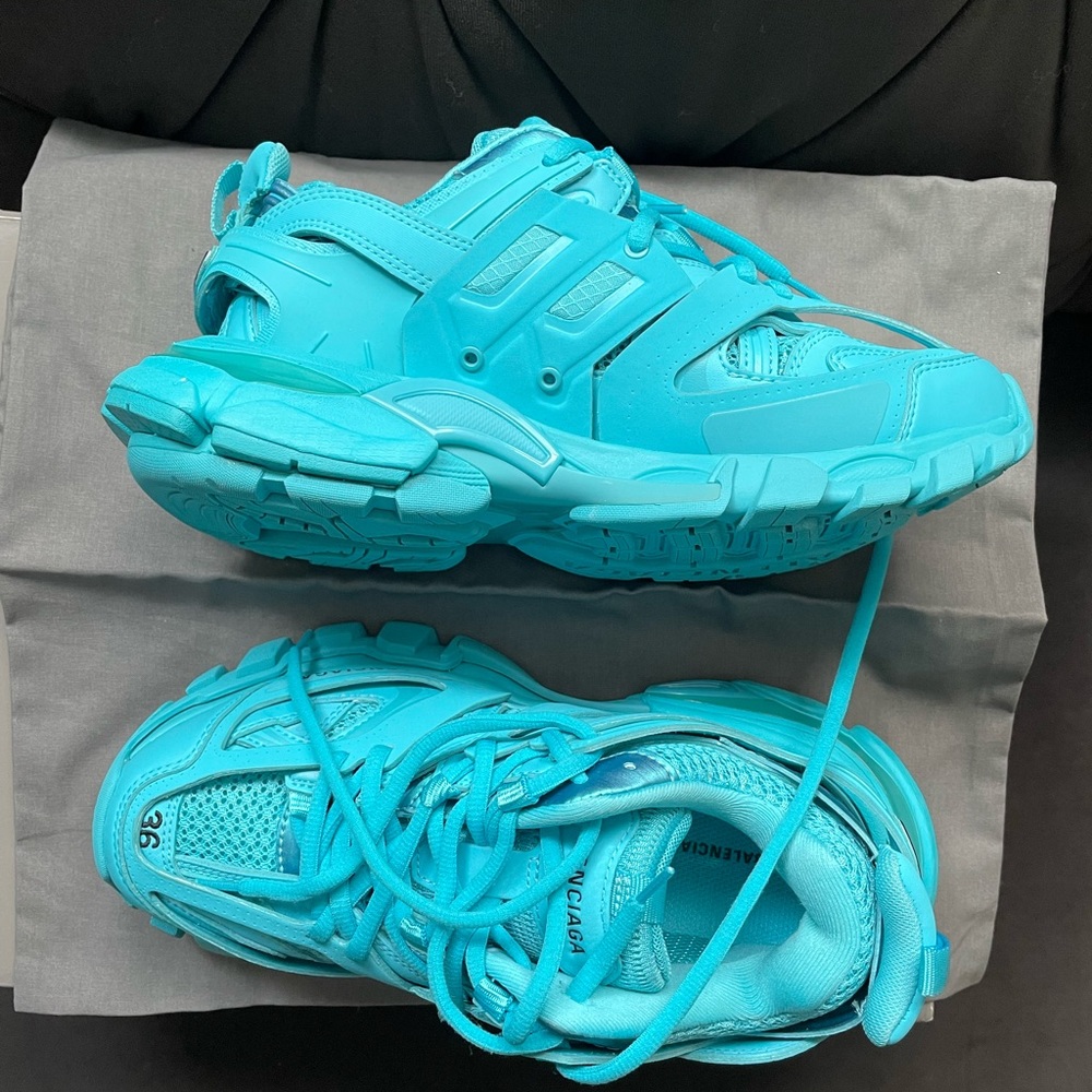 Balenciaga Track Sneaker ( Women ) Color - Turquoise - Picture 8 of 12